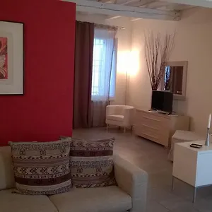 https://agora-residenza.it-lombardy.com
